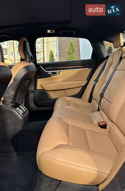 Седан Volvo S90 2017 в 