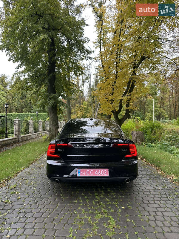 Седан Volvo S90 2017 в Жовкве