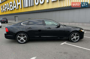 Седан Volvo S90 2017 в 