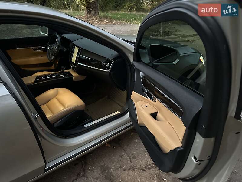 Седан Volvo S90 2017 в Кривому Розі фото 19 Седан Volvo S90 2017 в Кривому Розі