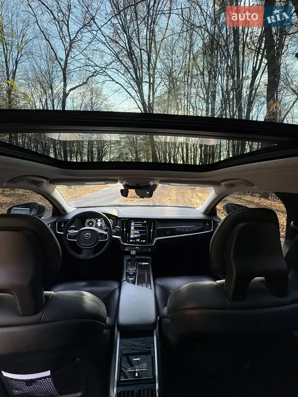 Volvo S90 2017 VIN LVY992MKXJP035828 фото оголошення 16 з 67