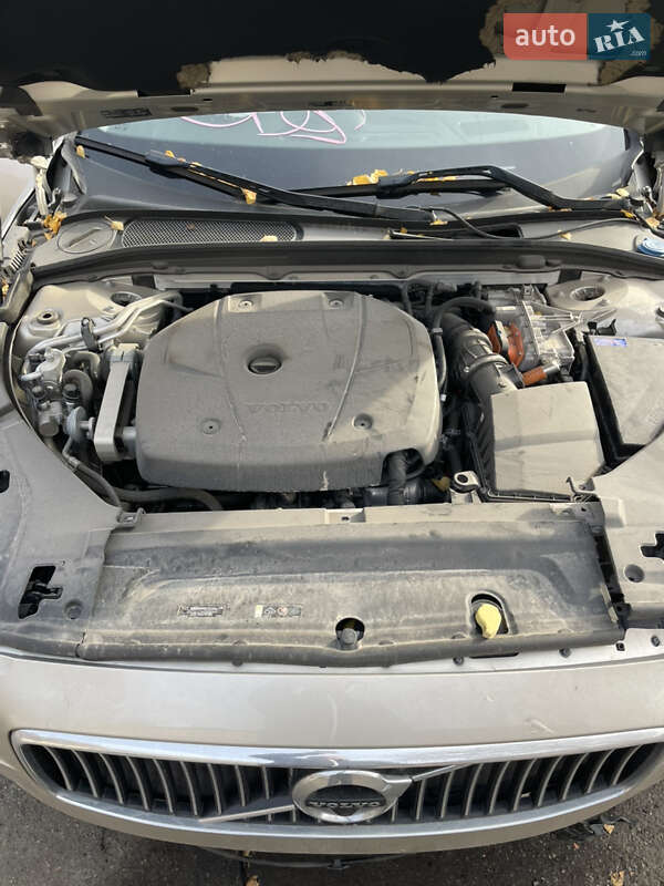 Седан Volvo S90 2017 в Києві фото 27 Седан Volvo S90 2017 в Києві