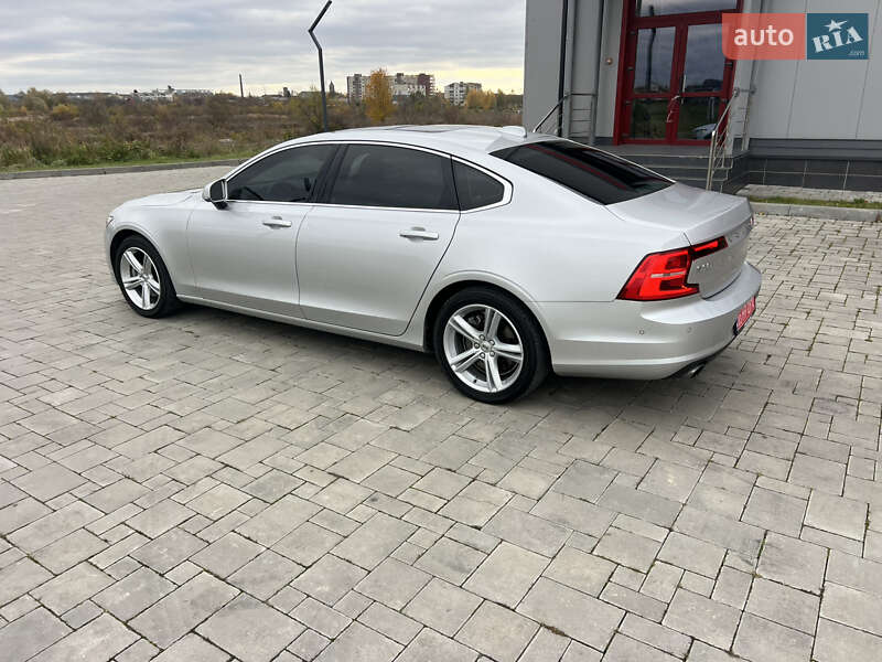 Седан Volvo S90 2017 в Здолбуніві