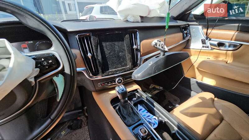 Седан Volvo S90 2019 в Львове фото 32 Седан Volvo S90 2019 в Львове