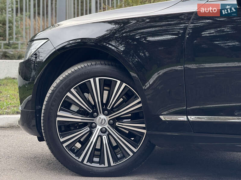 Седан Volvo S90 2023 в Києві
