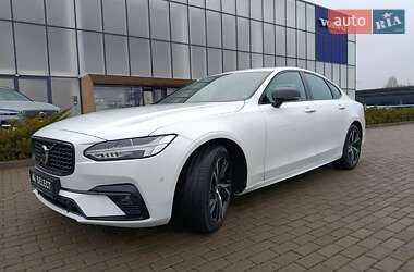 Седан Volvo S90 2021 в Киеве