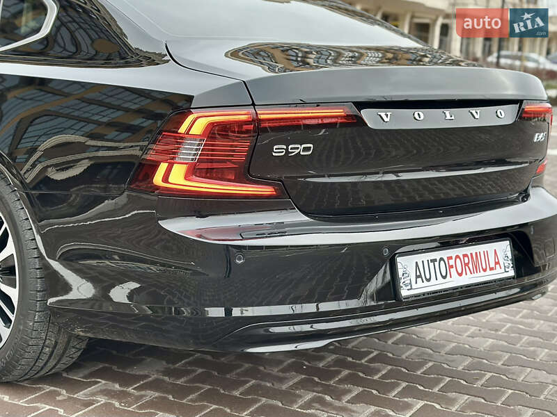 Седан Volvo S90 2021 в Києві