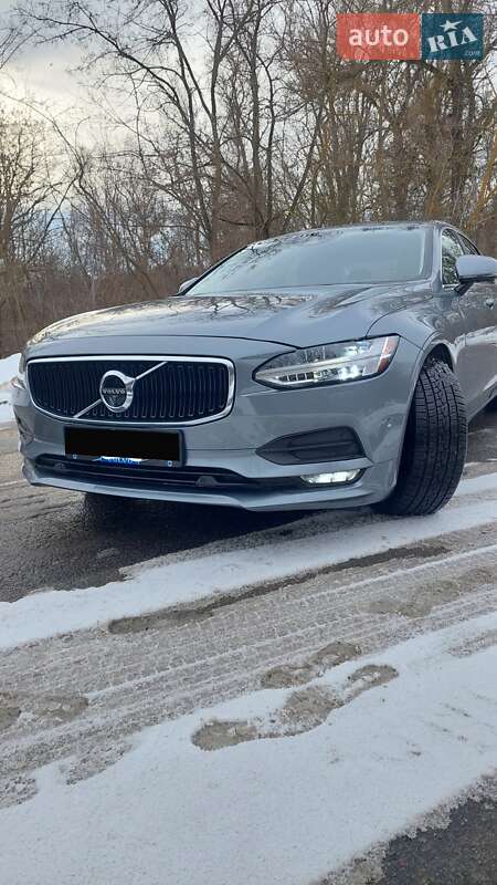 Volvo S90 2017