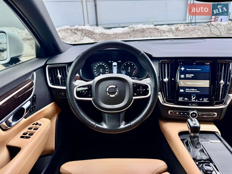 Седан Volvo S90 2017 в Киеве