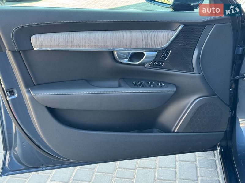 Седан Volvo S90 2022 в Одессе