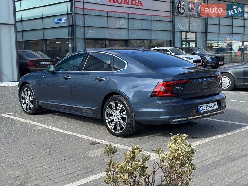 Седан Volvo S90 2022 в Одессе