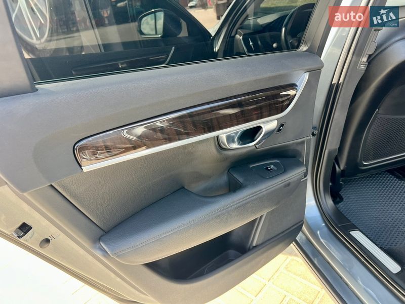Седан Volvo S90 2016 в Житомире