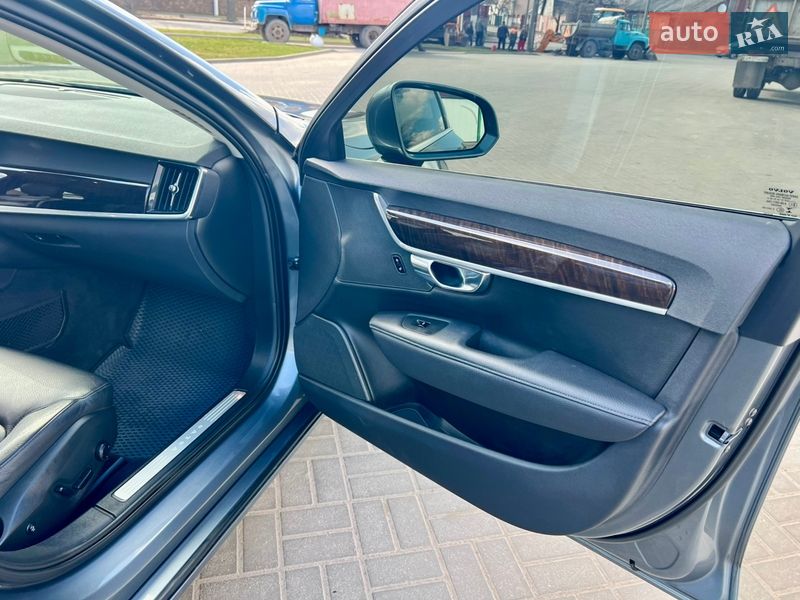 Седан Volvo S90 2016 в Житомире