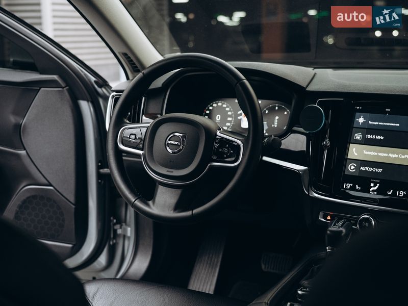 Седан Volvo S90 2016 в Києві
