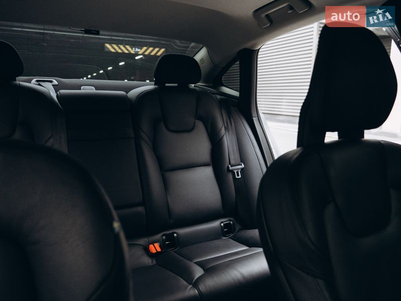 Седан Volvo S90 2016 в Києві