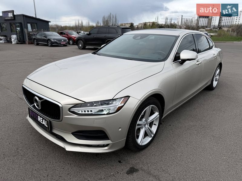 Седан Volvo S90 2017 в Кривом Роге