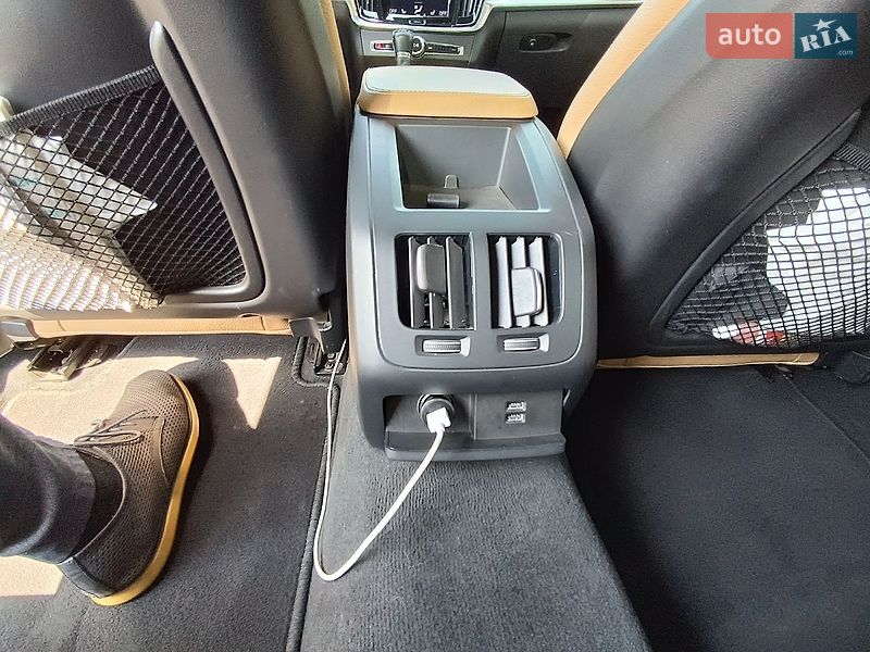 Седан Volvo S90 2017 в Полтаве