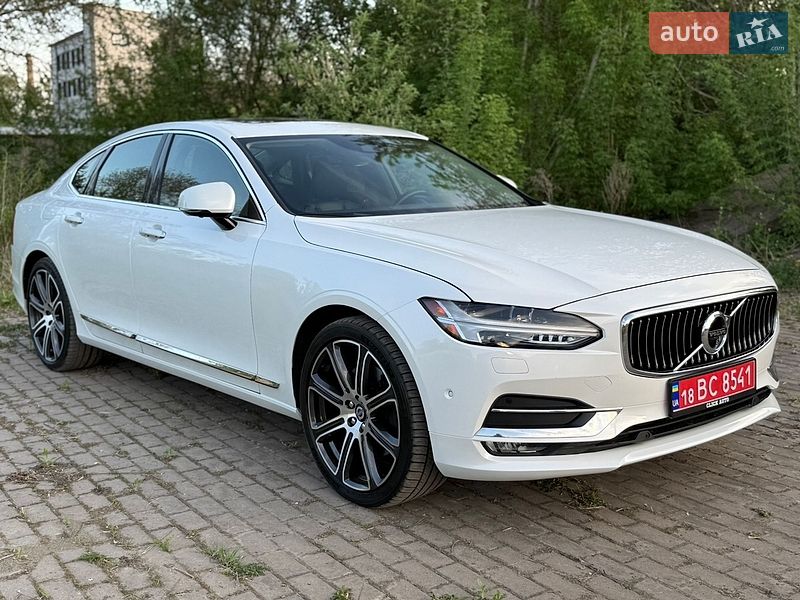 Седан Volvo S90 2017 в Ровно