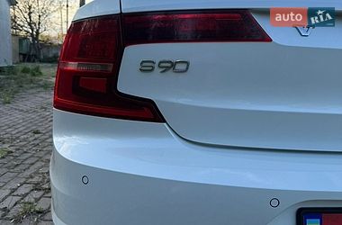 Седан Volvo S90 2017 в Ровно