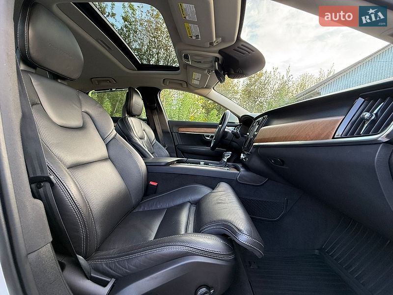 Седан Volvo S90 2017 в Ровно