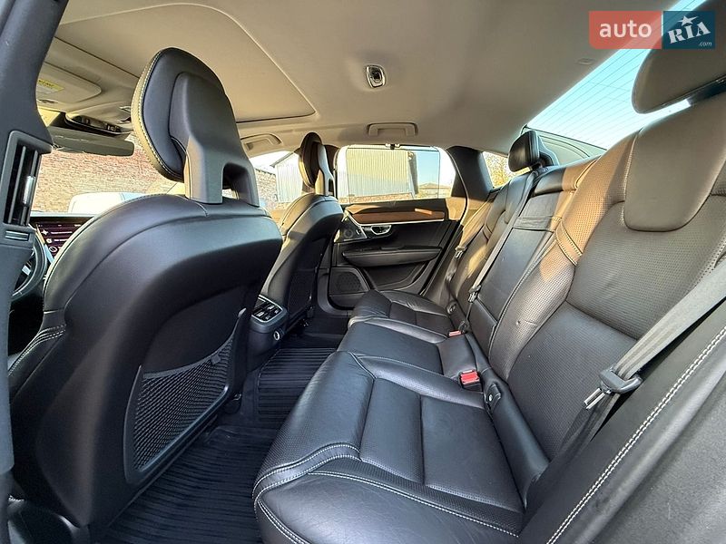 Седан Volvo S90 2017 в Ровно
