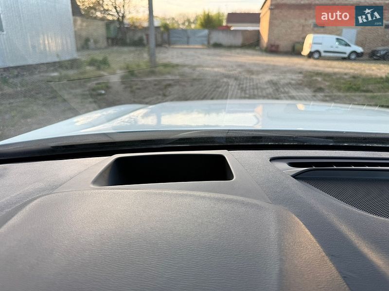 Седан Volvo S90 2017 в Ровно