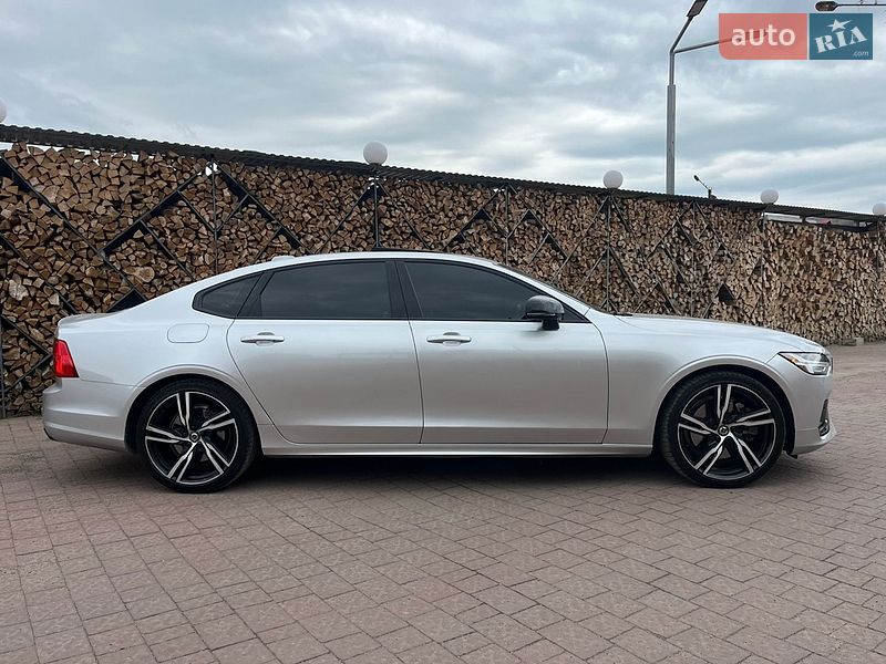 Седан Volvo S90 2020 в Ивано-Франковске