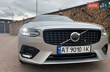Седан Volvo S90 2020 в Ивано-Франковске