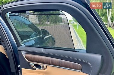Седан Volvo S90 2022 в Киеве