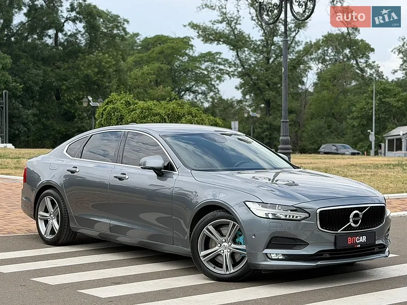 Volvo S90 2016
