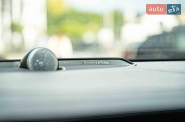 Седан Volvo S90 2016 в Черновцах