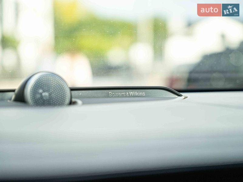Седан Volvo S90 2016 в Черновцах