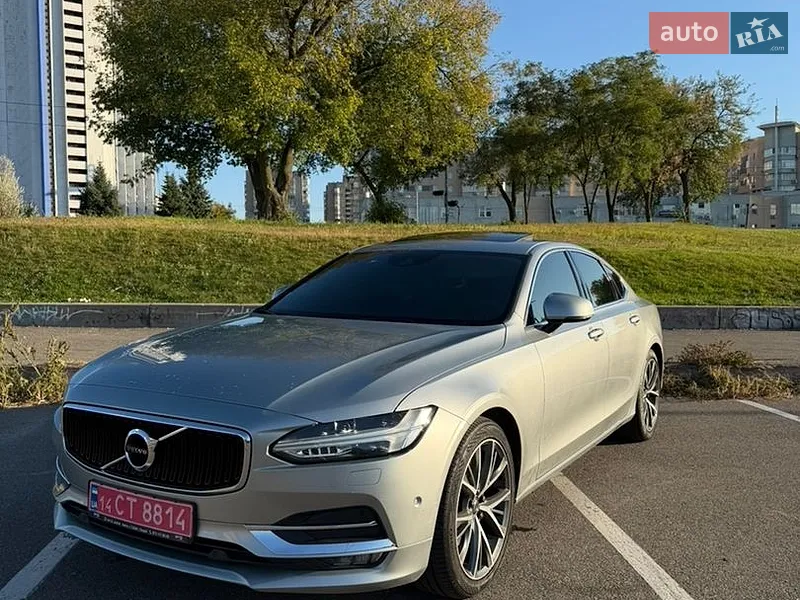 Volvo S90 2016