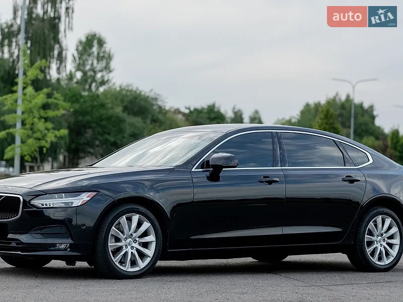 Volvo S90 2017