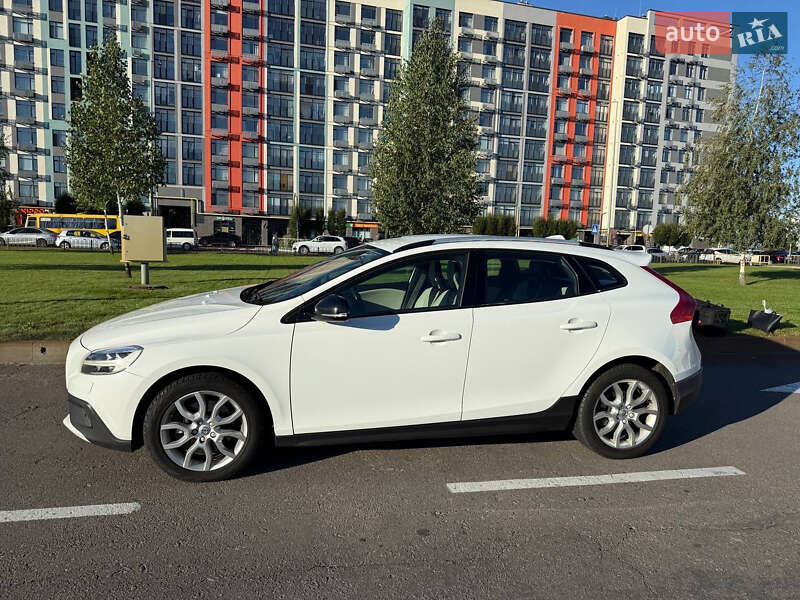 Хетчбек Volvo V40 Cross Country 2016 в Василькові фото 13 Хетчбек Volvo V40 Cross Country 2016 в Василькові