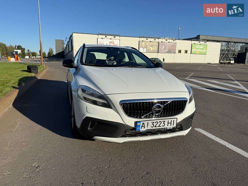 Хетчбек Volvo V40 Cross Country 2016 в Василькові фото 18 Хетчбек Volvo V40 Cross Country 2016 в Василькові
