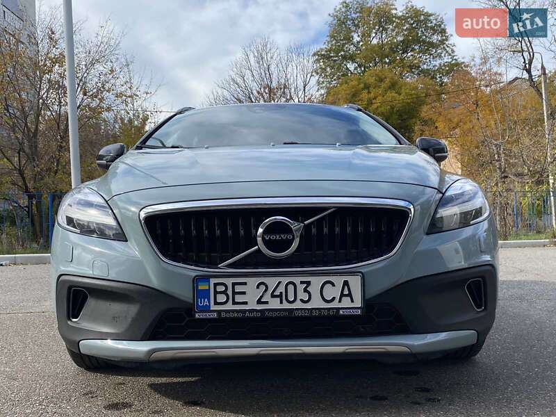 Хэтчбек Volvo V40 Cross Country 2017 в Николаеве фото 7 Хэтчбек Volvo V40 Cross Country 2017 в Николаеве