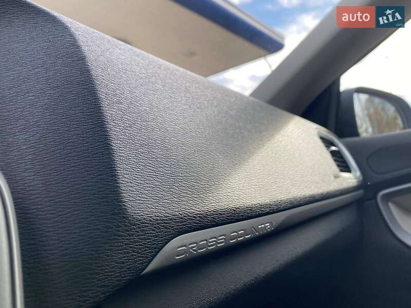 Хэтчбек Volvo V40 Cross Country 2017 в Николаеве фото 56 Хэтчбек Volvo V40 Cross Country 2017 в Николаеве