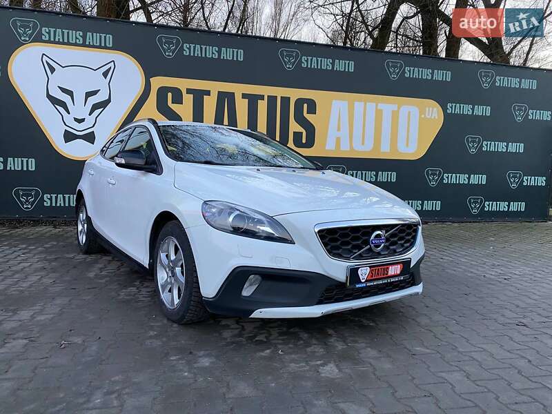 Volvo V40 Cross Country 2013 Volvo V40 Cross Country 2013