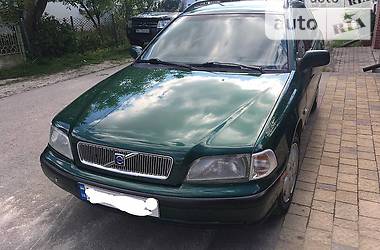 Универсал Volvo V40 1999 в Дубно