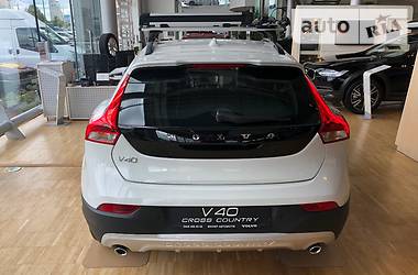 Хэтчбек Volvo V40 2019 в Киеве