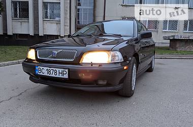 Універсал Volvo V40 1997 в Львові