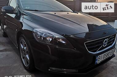 Хэтчбек Volvo V40 2012 в Борисполе