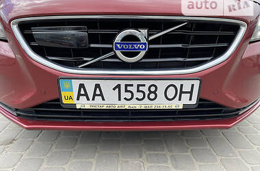 Хетчбек Volvo V40 2012 в Львові