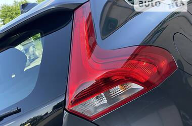 Хэтчбек Volvo V40 2013 в Стрые