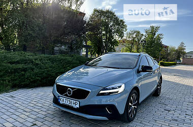 Хетчбек Volvo V40 2019 в Києві