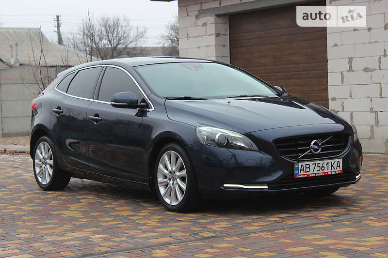Хетчбек Volvo V40 2015 в Дніпрі фото 6 Хетчбек Volvo V40 2015 в Дніпрі