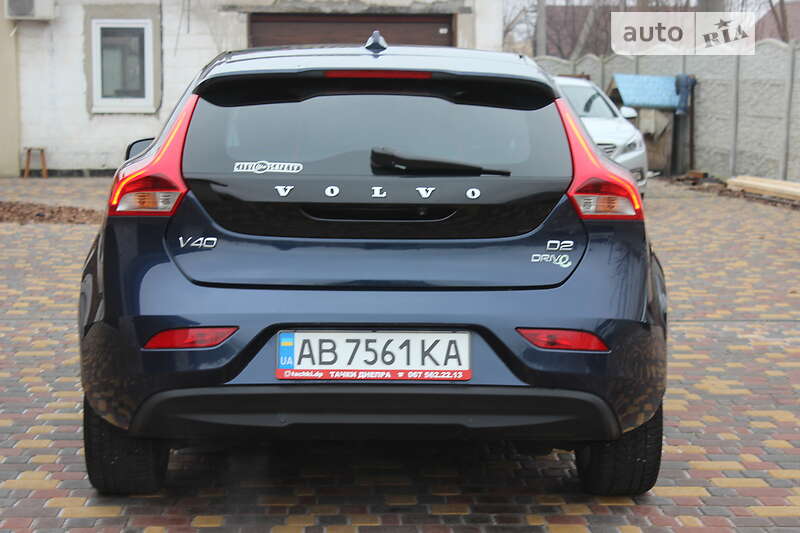Хетчбек Volvo V40 2015 в Дніпрі фото 9 Хетчбек Volvo V40 2015 в Дніпрі