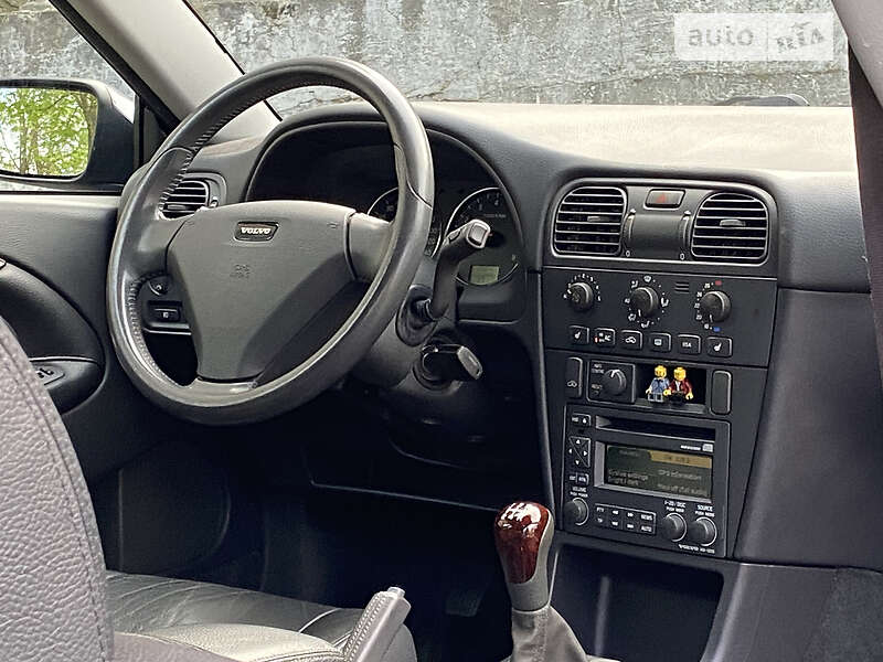 Универсал Volvo V40 2004 в Калуше
