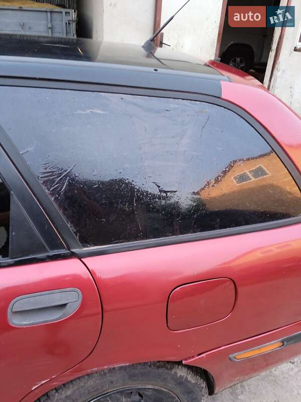 Volvo V40 1996